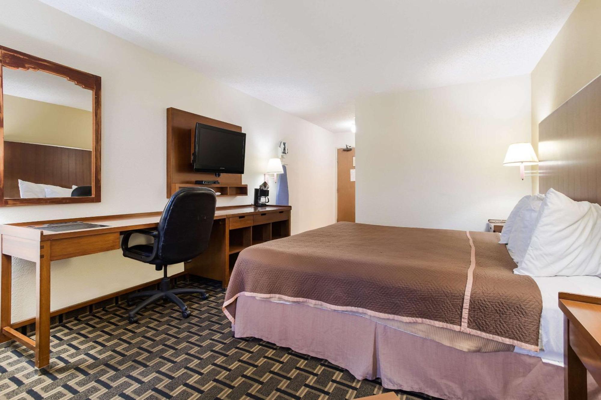 גאלופ Rodeway Inn מראה חיצוני תמונה