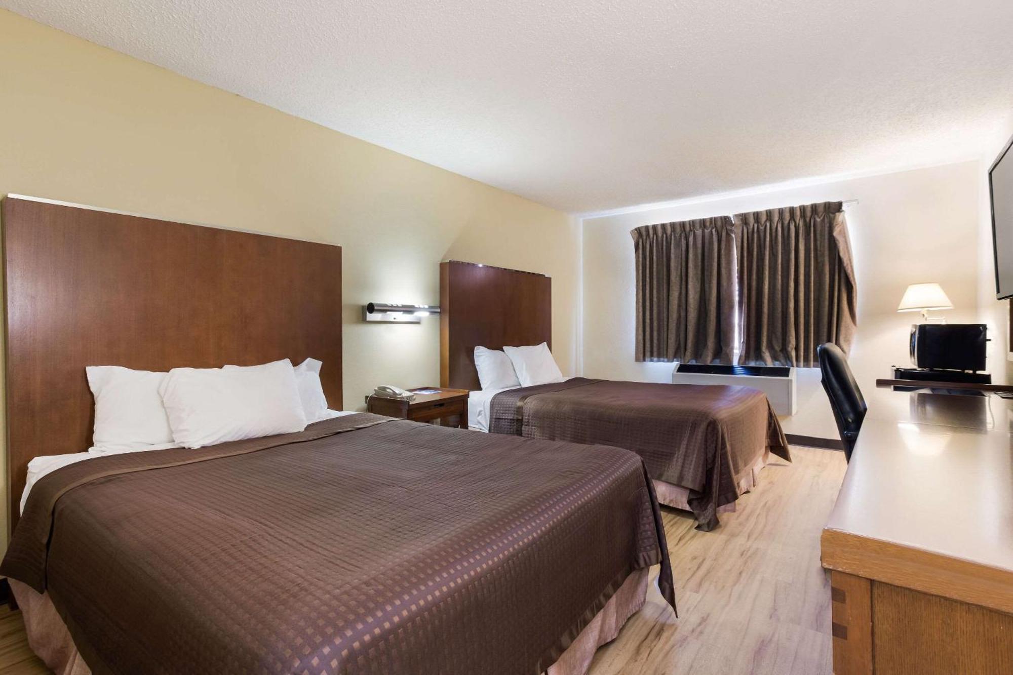 גאלופ Rodeway Inn מראה חיצוני תמונה