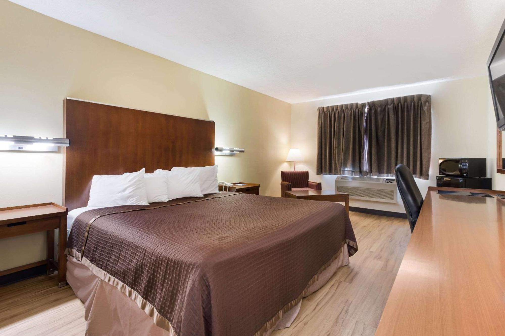 גאלופ Rodeway Inn מראה חיצוני תמונה